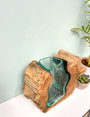 Glass Vase in Wood