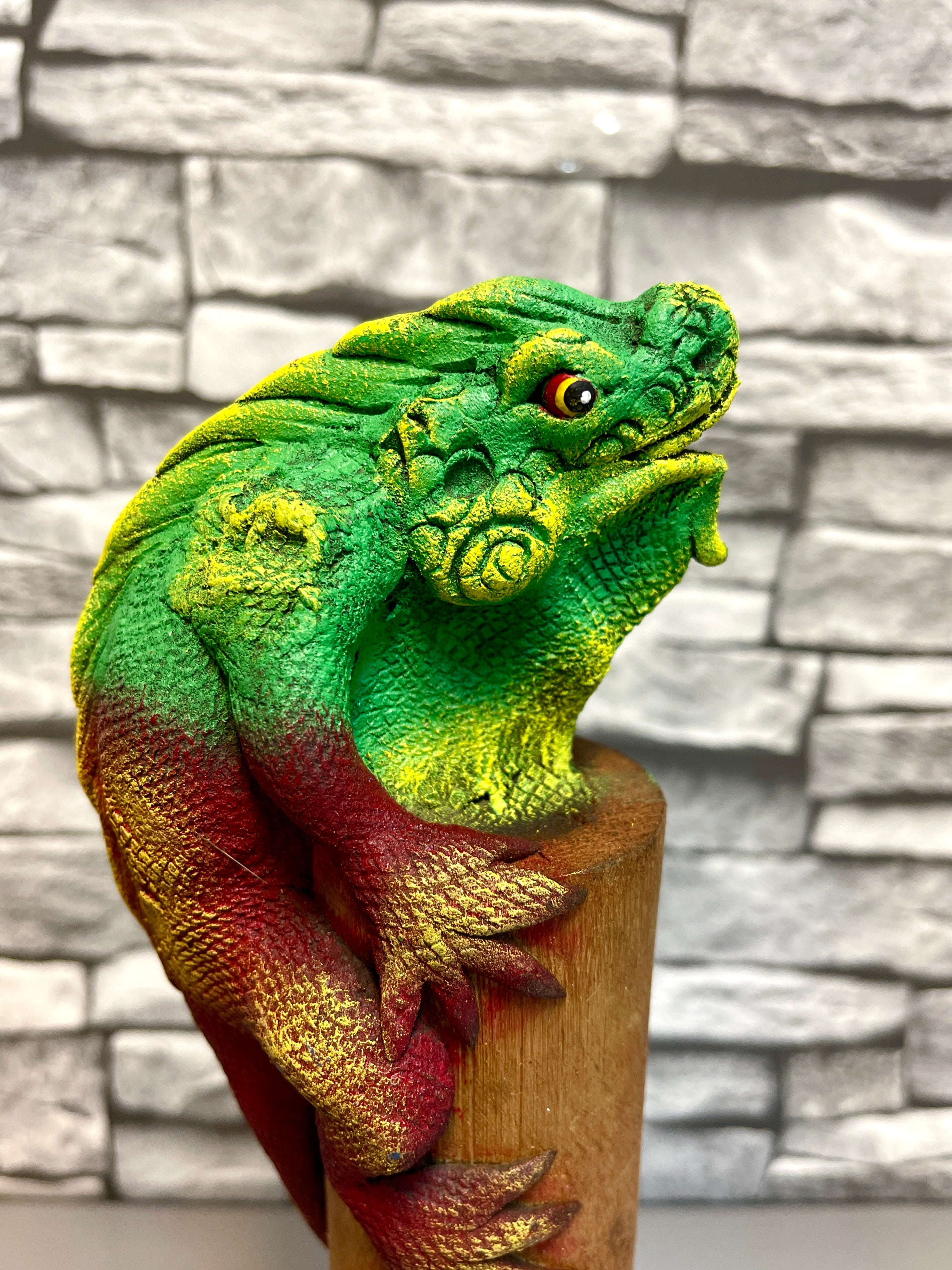 Iguana Incense Holder