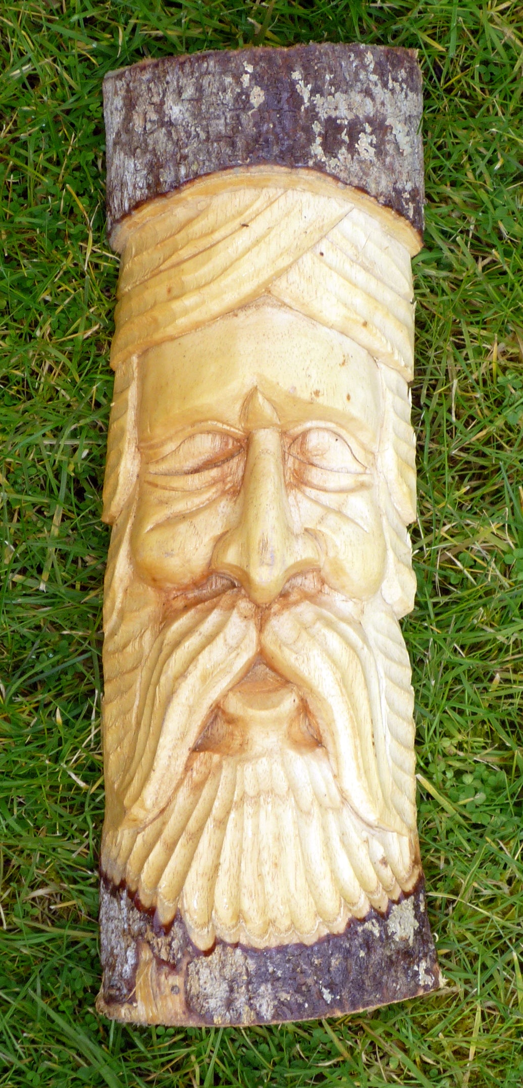 Green Man Log Carving Beard - 30cm