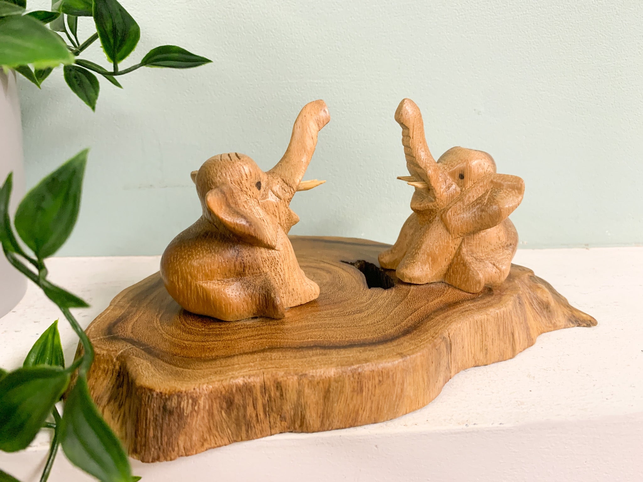 Double Sitting Elephants on Wooden Base