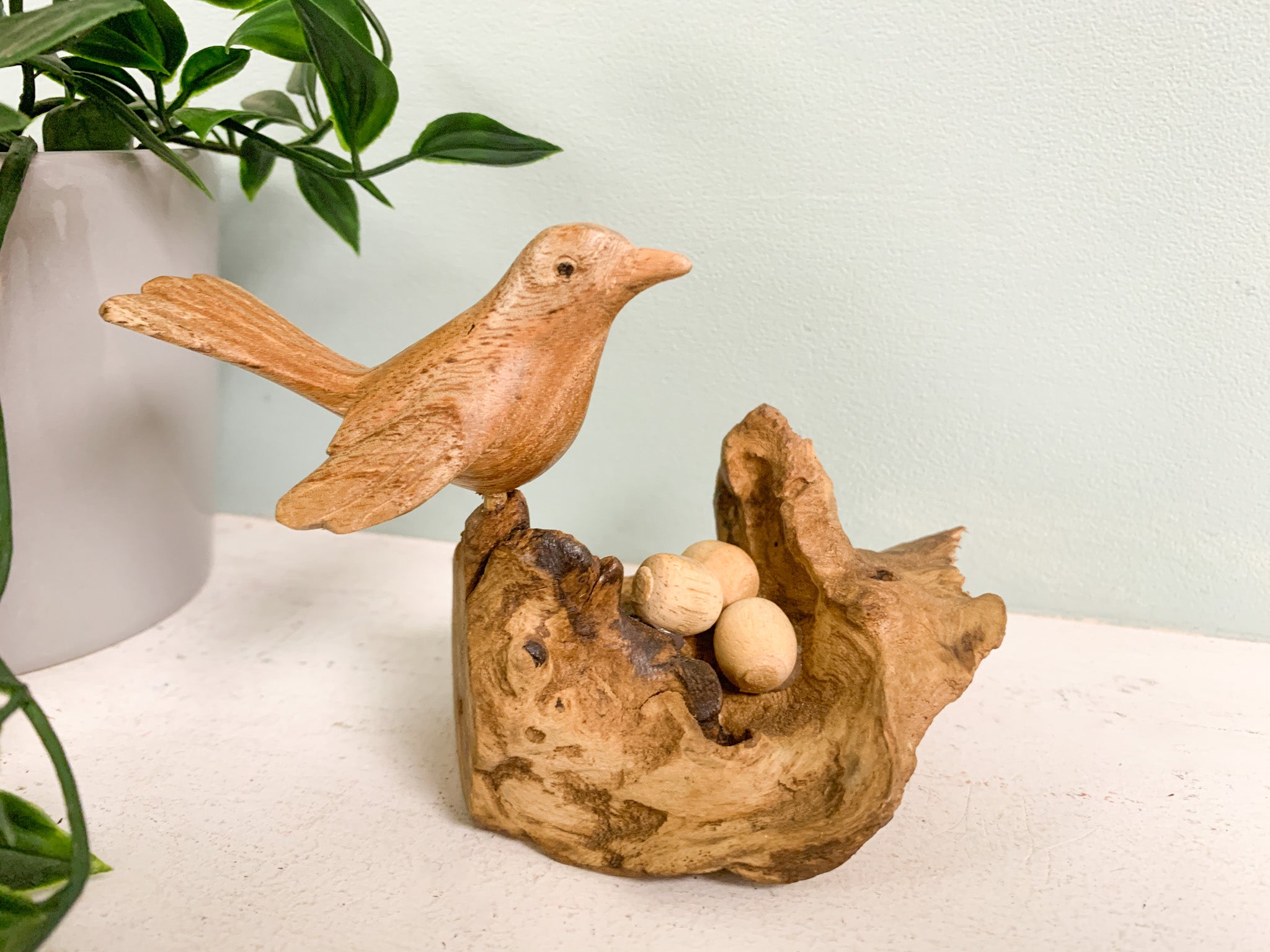 Wooden Single Bird with Eggs on Log