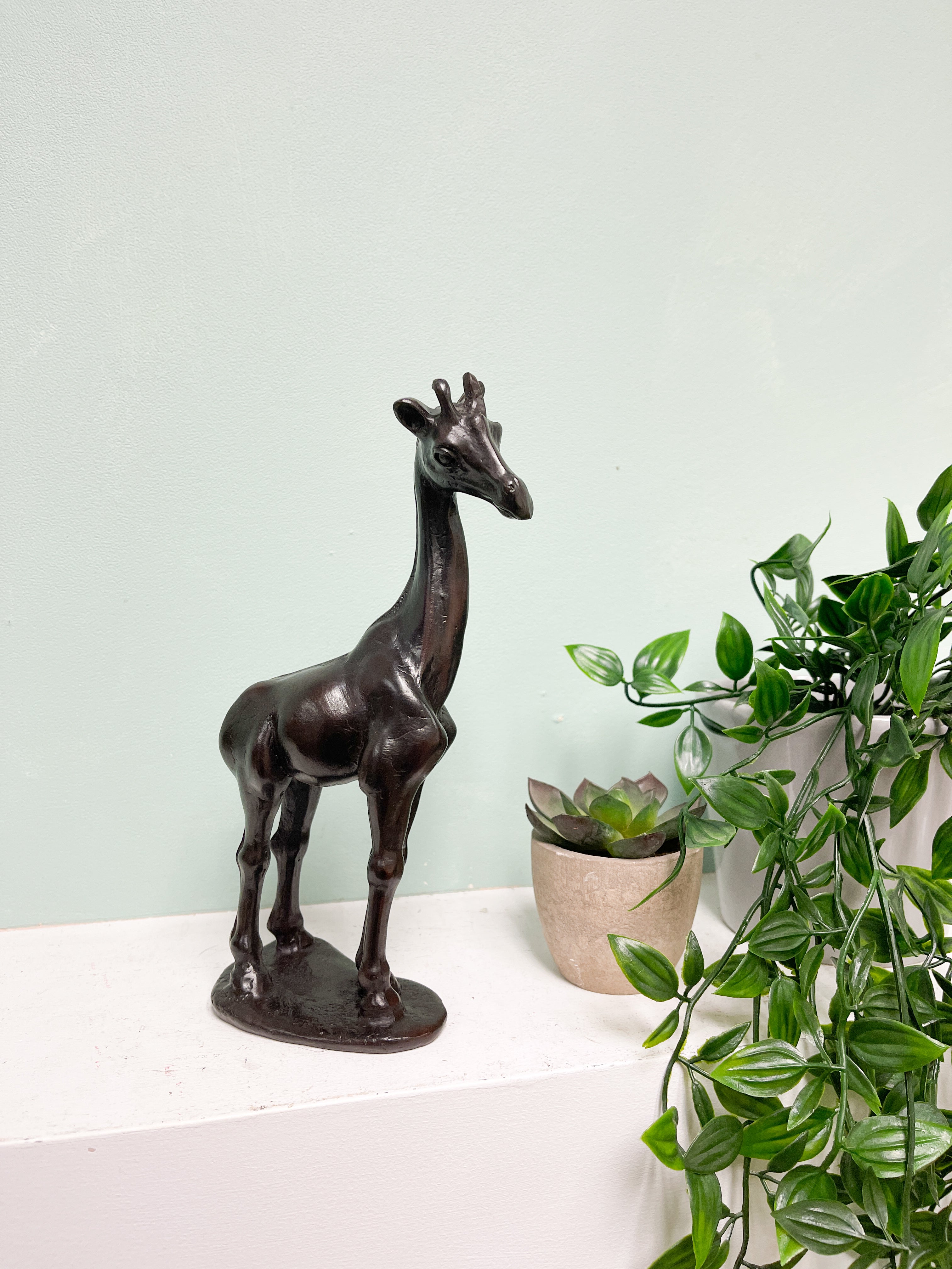 Black Giraffe Statue Ornament Resin
