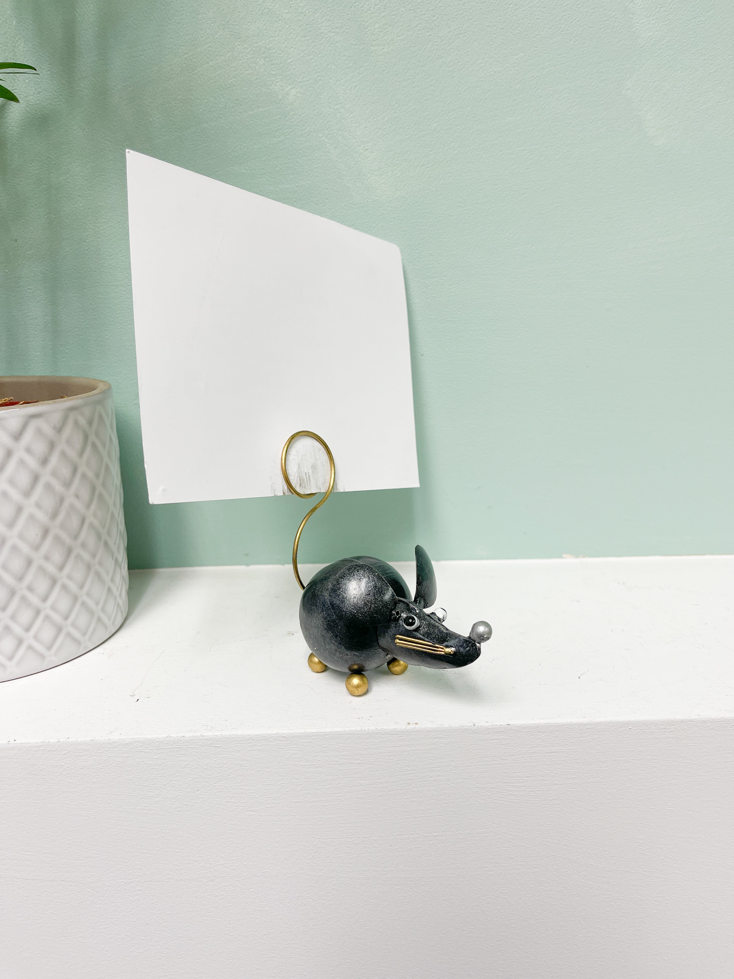 Painted Metal Mouse Photo Holder