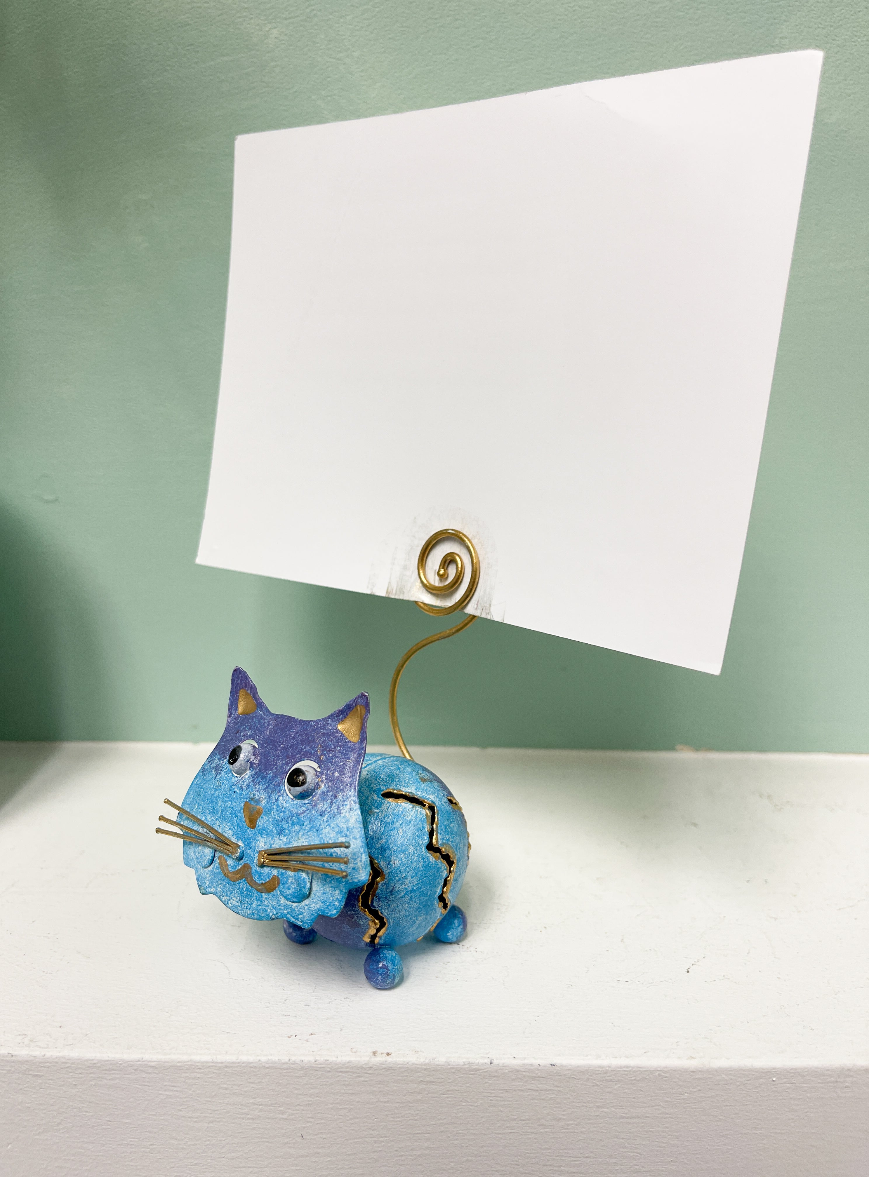 Painted Metal Cat Photo Holder