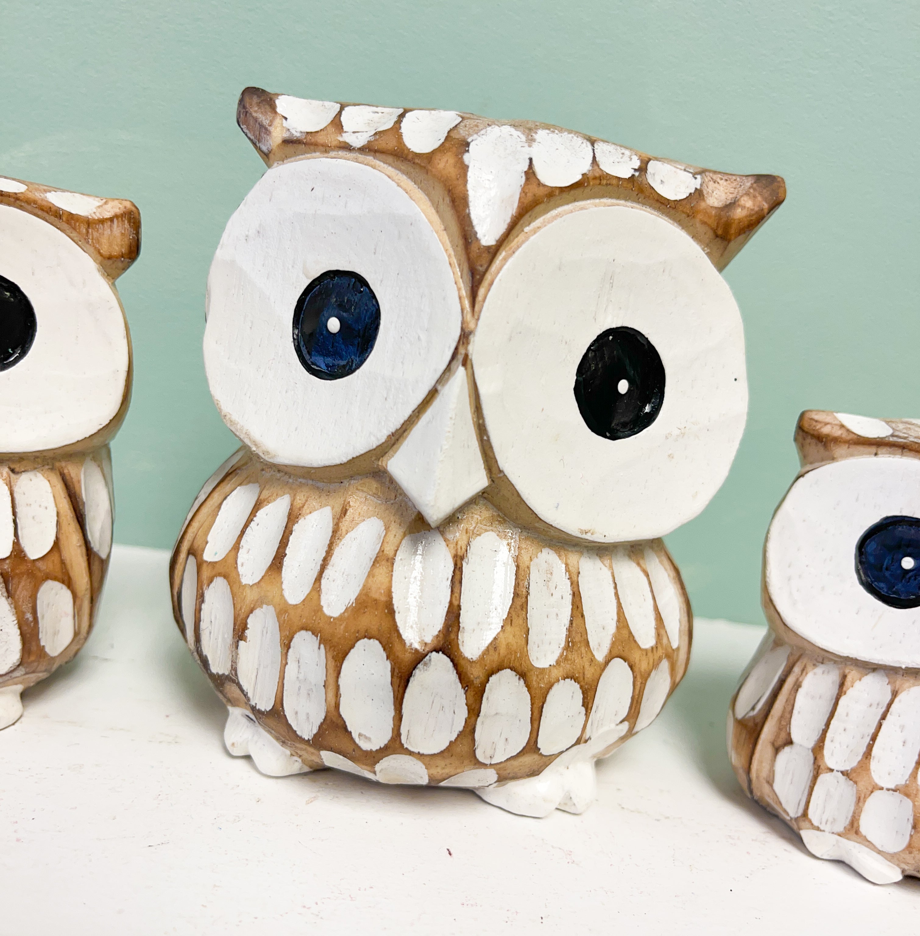 Painted Wooden Owls Natural Brown & White - Set of 3