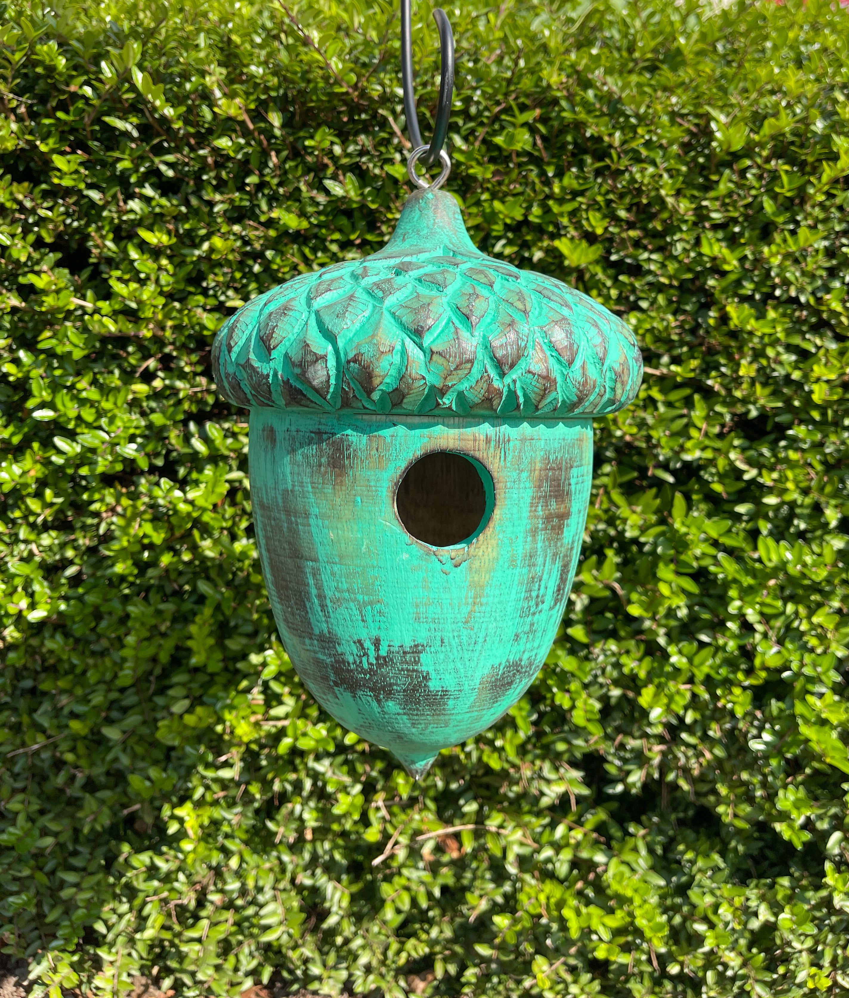 Wooden Acorn Bird House - Green