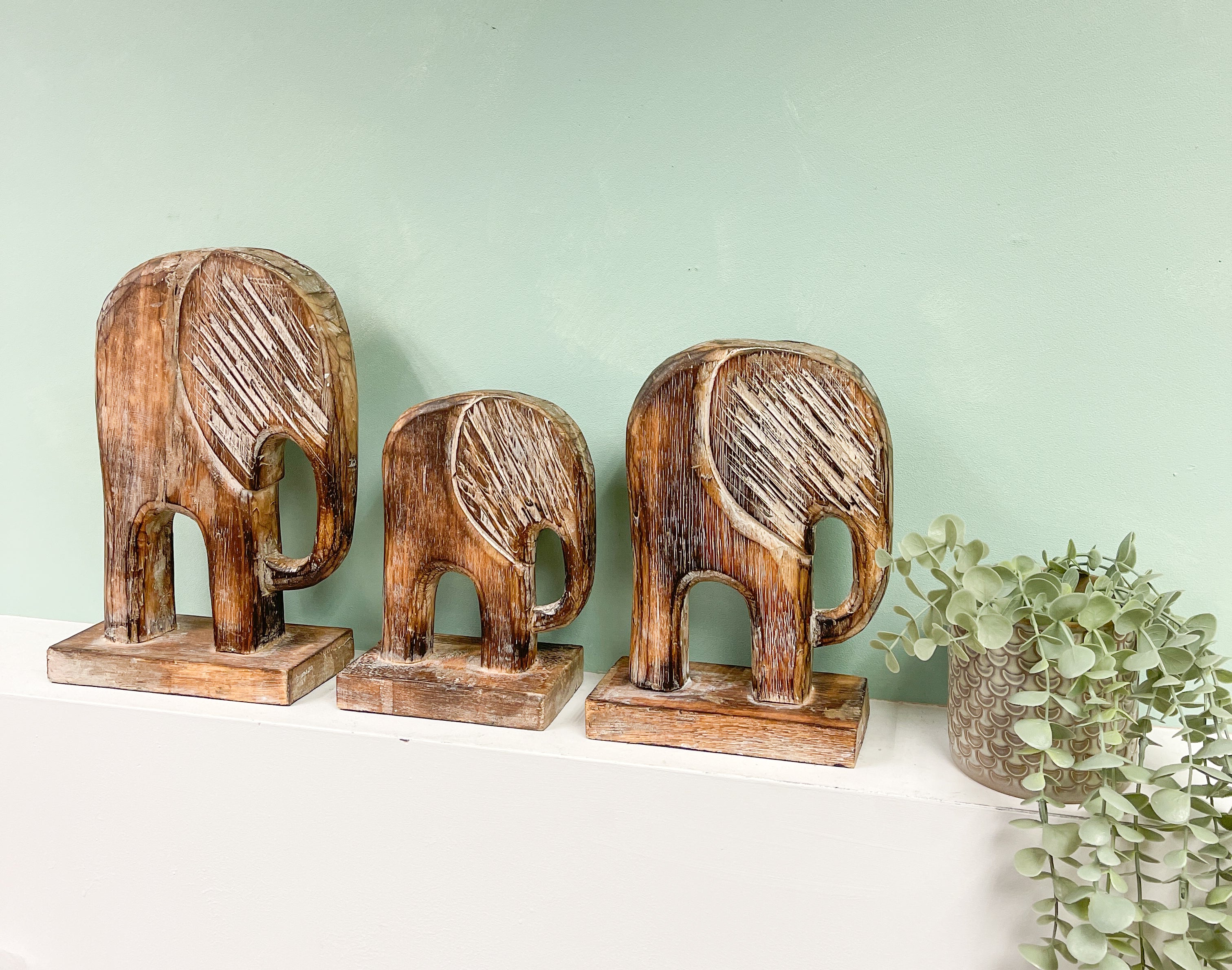 Natural Wooden Elephants Set of 3 - 20, 25, 30cm