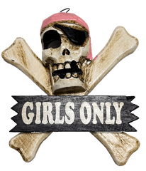 Wood Pirates Sign Girls Only 20cm